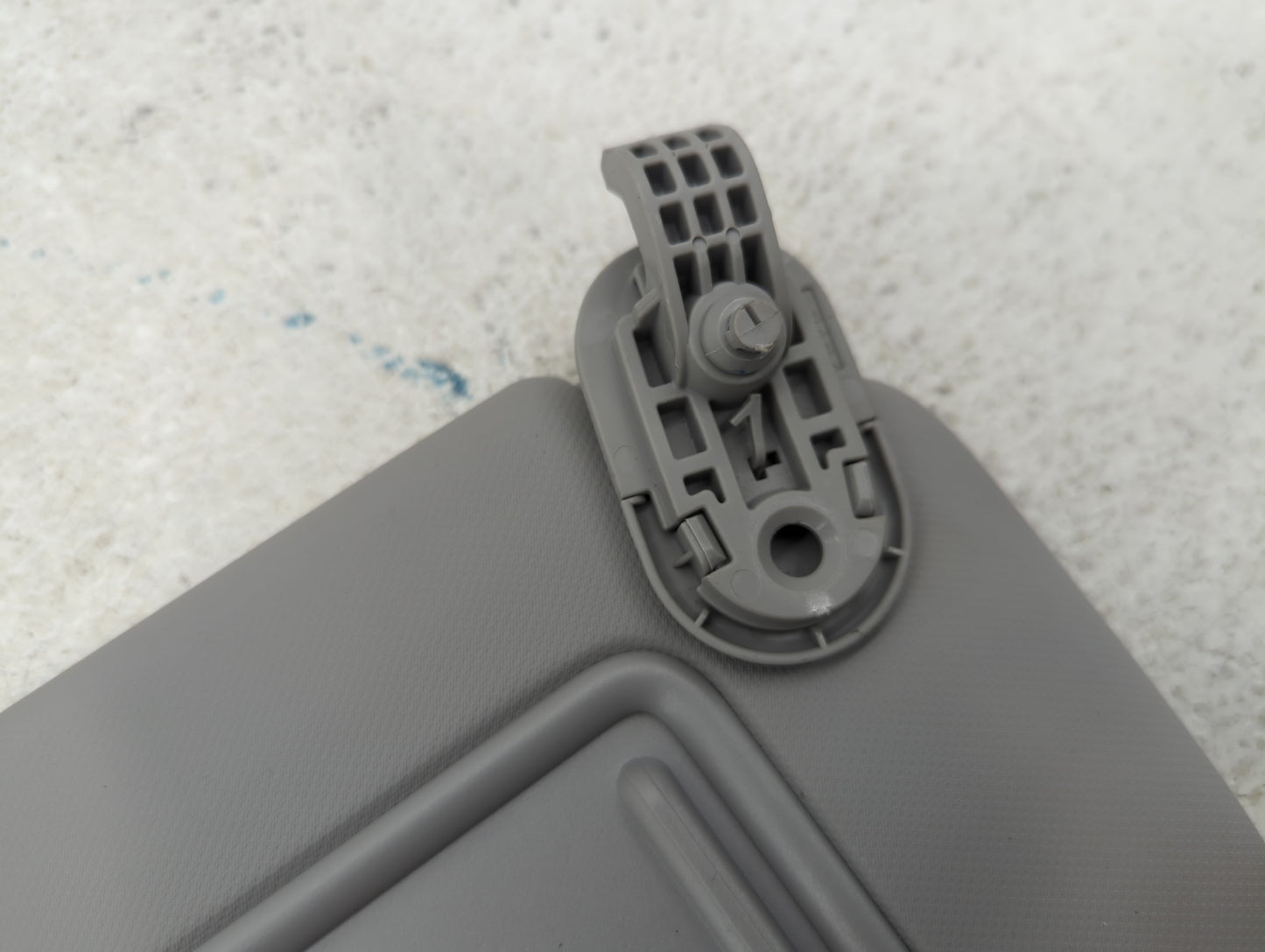 2021-2022 Hyundai Elantra Sun Visor Shade Replacement Passenger Right Mirror Fits Fits 2021 2022 OEM Used Auto Parts - Oemus