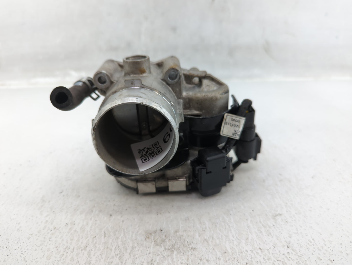 2021-2022 Hyundai Elantra Throttle Body P/N:35100-03HA0 Fits Fits 2017 2018 2019 2020 2021 2022 OEM Used Auto Parts - Oemuse
