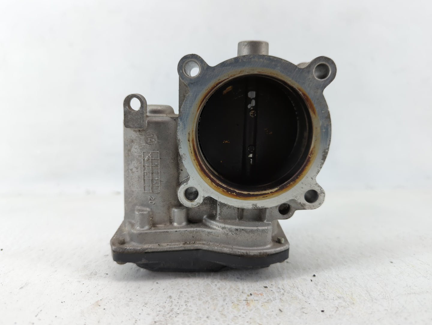 2021-2022 Hyundai Elantra Throttle Body P/N:35100-2J410 Fits Fits 2021 2022 OEM Used Auto Parts - Oemusedautoparts1.com