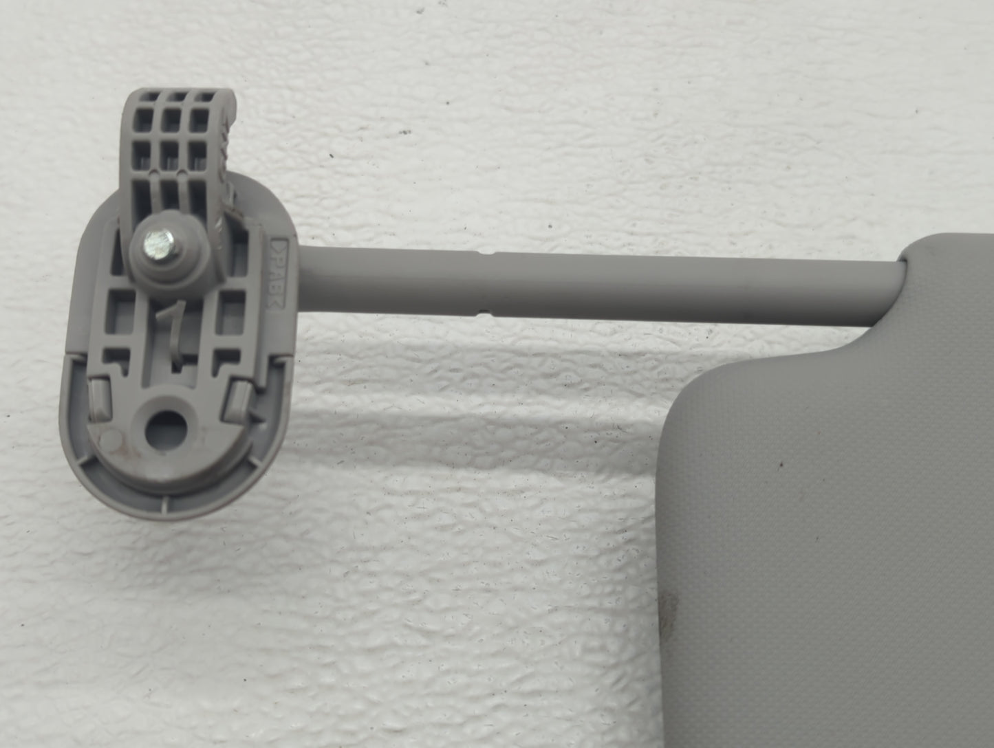 2021-2022 Hyundai Elantra Sun Visor Shade Replacement Passenger Right Mirror Fits Fits 2021 2022 OEM Used Auto Parts - Oemus