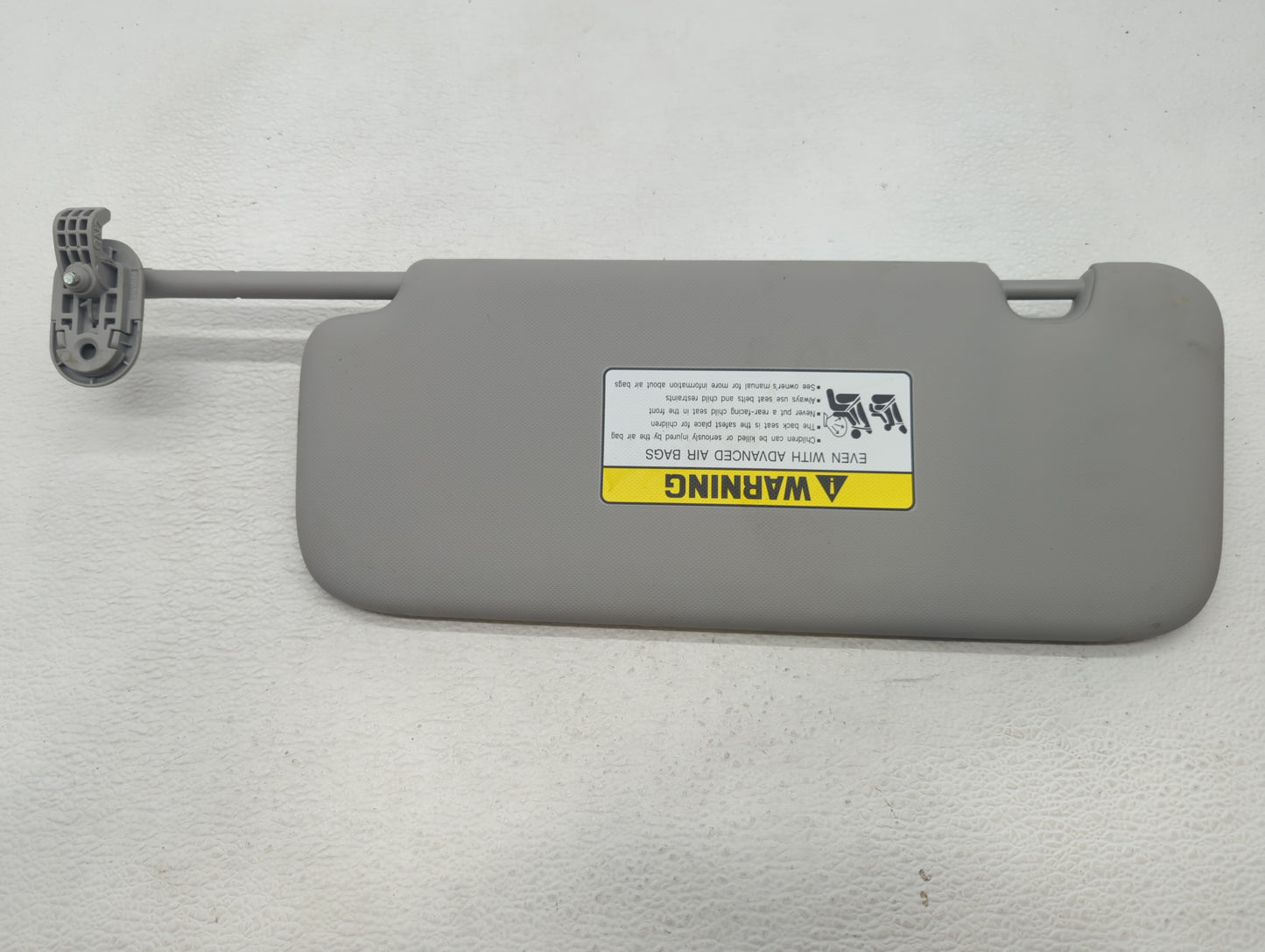 2021-2022 Hyundai Elantra Sun Visor Shade Replacement Passenger Right Mirror Fits Fits 2021 2022 OEM Used Auto Parts - Oemus