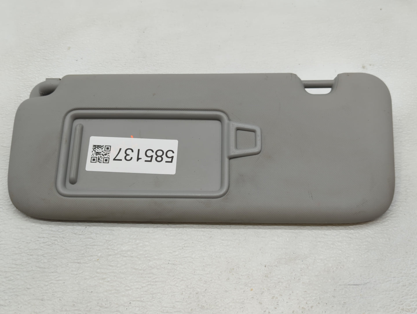 2021-2022 Hyundai Elantra Sun Visor Shade Replacement Driver Left Mirror Fits Fits 2021 2022 OEM Used Auto Parts - Oemusedau