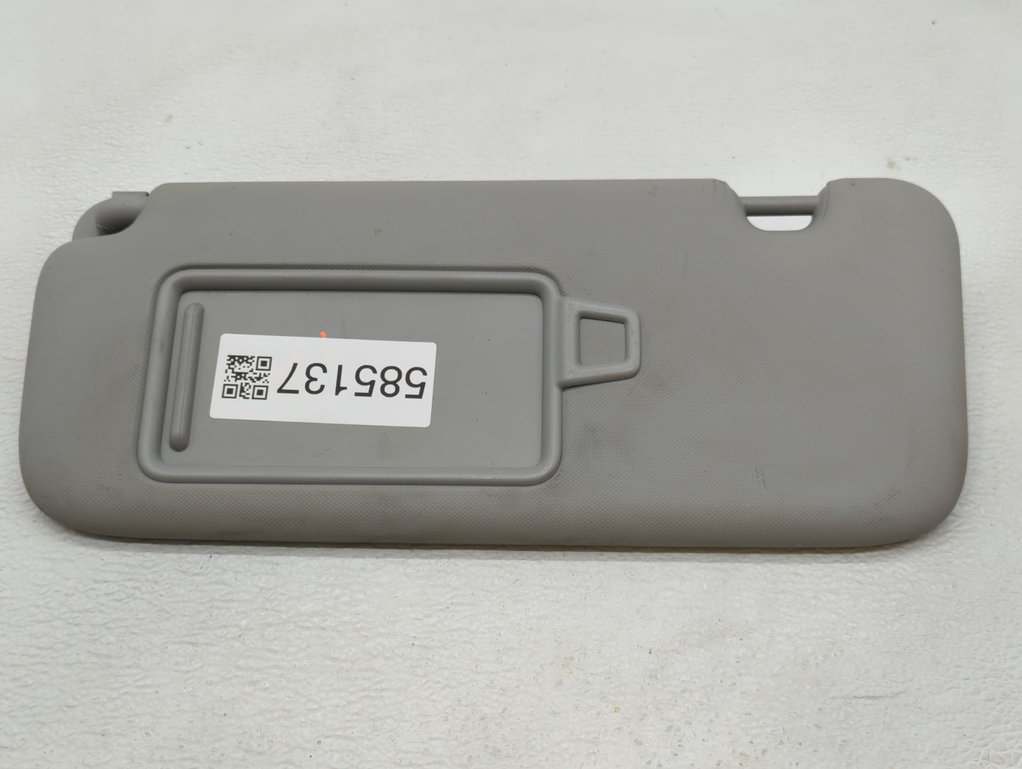 2021-2022 Hyundai Elantra Sun Visor Shade Replacement Driver Left Mirror Fits Fits 2021 2022 OEM Used Auto Parts - Oemusedau
