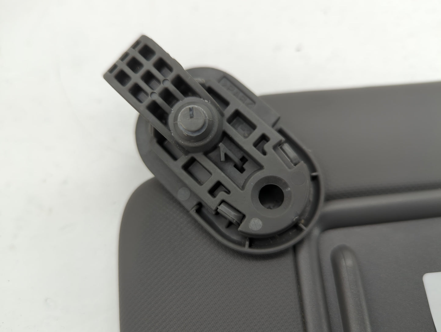 2021-2022 Hyundai Elantra Sun Visor Shade Replacement Driver Left Mirror Fits Fits 2021 2022 OEM Used Auto Parts - Oemusedau