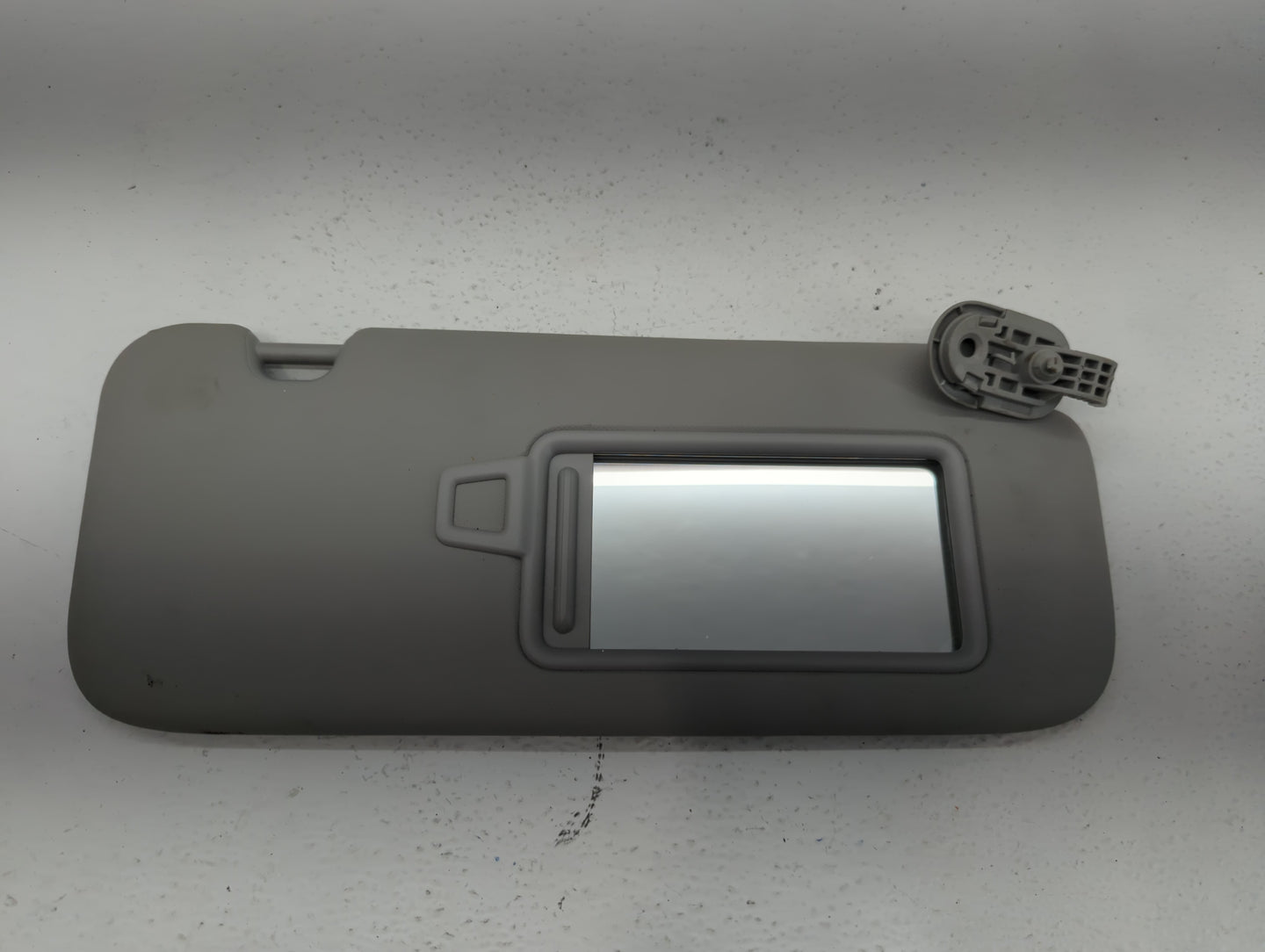 2021-2022 Hyundai Elantra Sun Visor Shade Replacement Passenger Right Mirror Fits Fits 2021 2022 OEM Used Auto Parts - Oemus