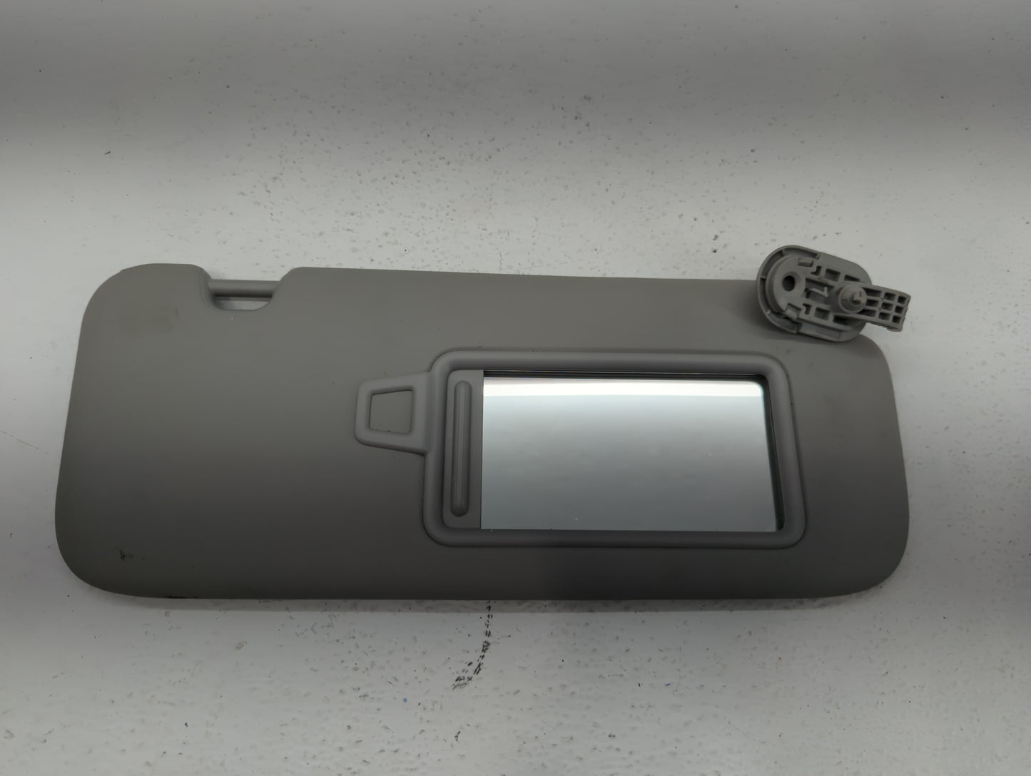 2021-2022 Hyundai Elantra Sun Visor Shade Replacement Passenger Right Mirror Fits Fits 2021 2022 OEM Used Auto Parts - Oemus