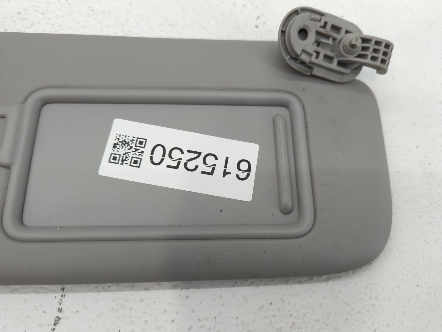 2021-2022 Hyundai Elantra Sun Visor Shade Replacement Passenger Right Mirror Fits Fits 2021 2022 OEM Used Auto Parts - Oemus