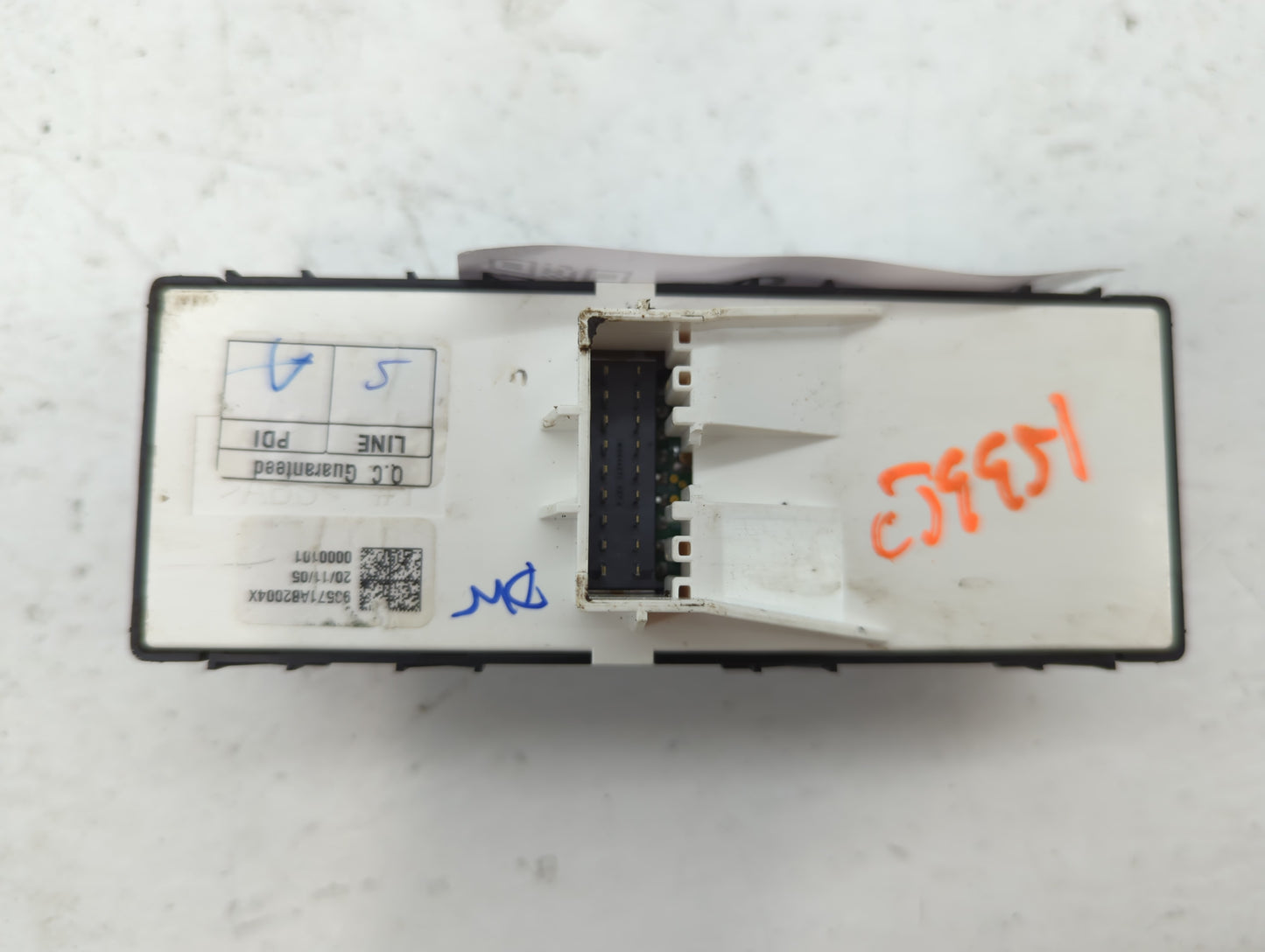 2021 Hyundai Elantra Master Power Window Switch Replacement Driver Side Left P/N:93571AB2004X Fits OEM Used Auto Parts - Oem