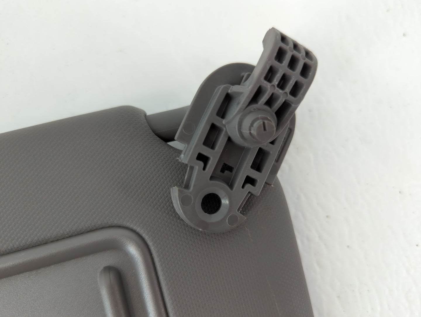 2021-2022 Hyundai Elantra Sun Visor Shade Replacement Driver Left Mirror Fits Fits 2021 2022 OEM Used Auto Parts - Oemusedau