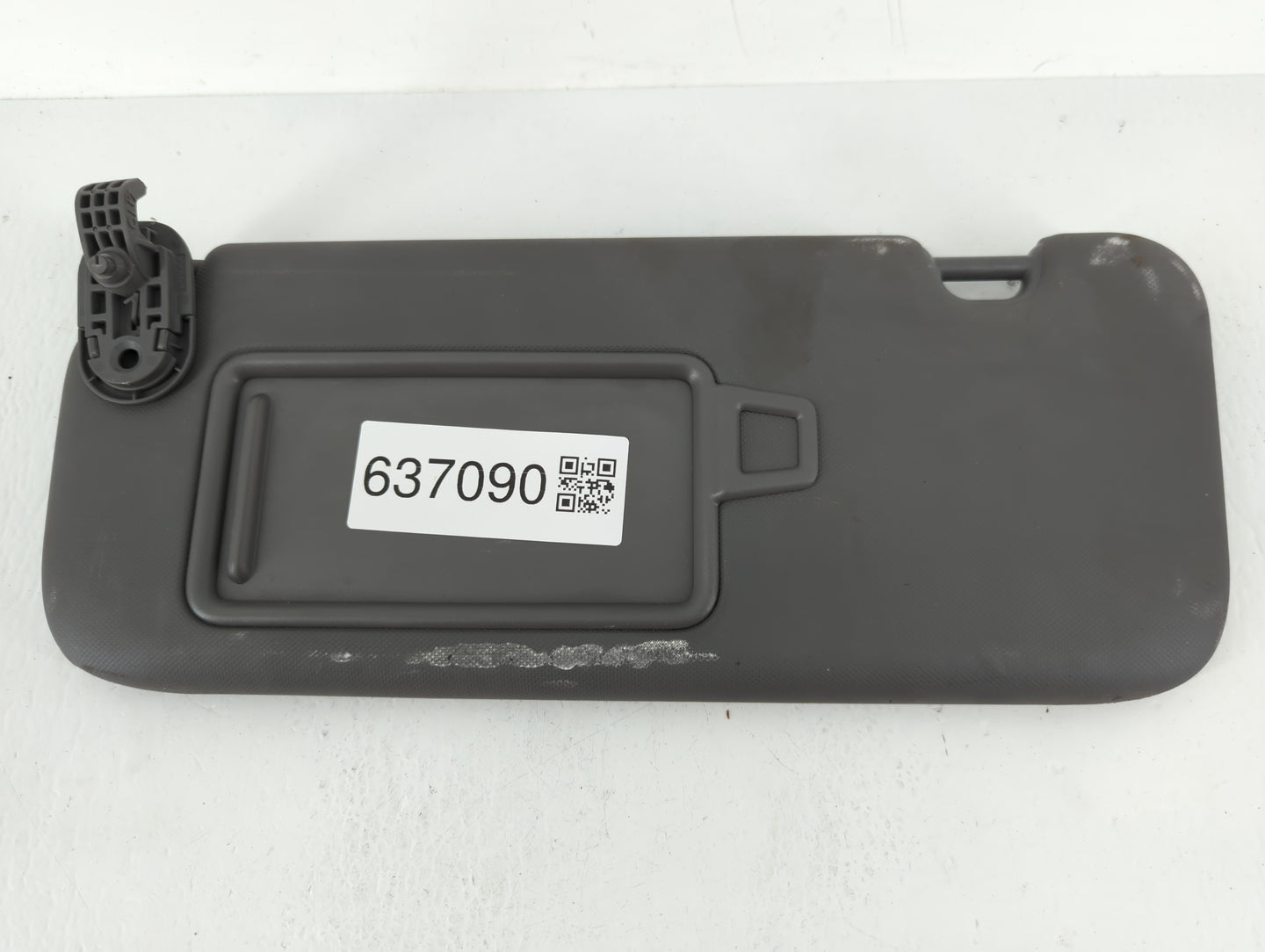 2021-2022 Hyundai Elantra Sun Visor Shade Replacement Passenger Right Mirror Fits Fits 2021 2022 OEM Used Auto Parts - Oemus