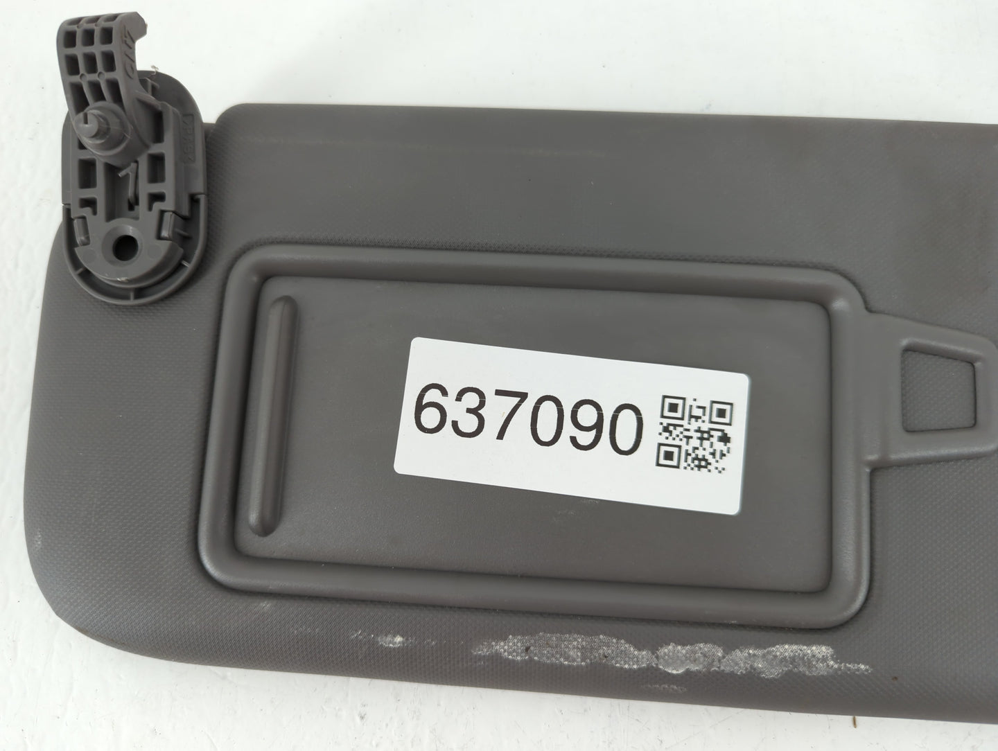 2021-2022 Hyundai Elantra Sun Visor Shade Replacement Passenger Right Mirror Fits Fits 2021 2022 OEM Used Auto Parts - Oemus