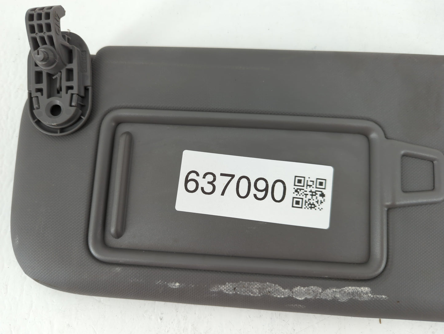 2021-2022 Hyundai Elantra Sun Visor Shade Replacement Passenger Right Mirror Fits Fits 2021 2022 OEM Used Auto Parts - Oemus