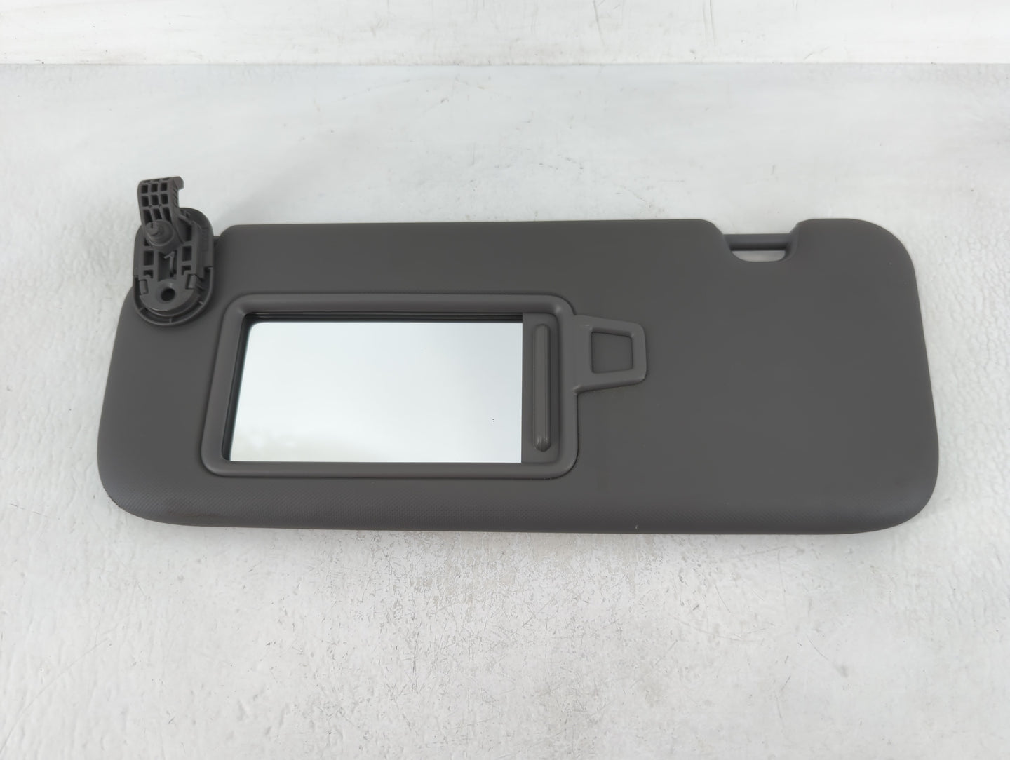 2021-2022 Hyundai Elantra Sun Visor Shade Replacement Driver Left Mirror Fits Fits 2021 2022 OEM Used Auto Parts - Oemusedau