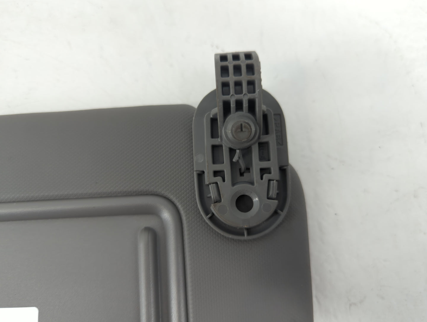 2021-2022 Hyundai Elantra Sun Visor Shade Replacement Passenger Right Mirror Fits Fits 2021 2022 OEM Used Auto Parts - Oemus