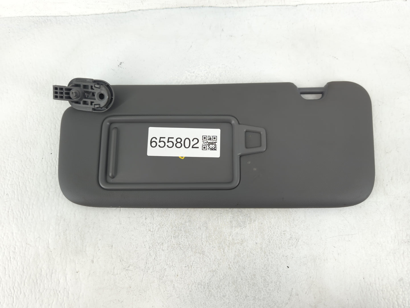 2021-2022 Hyundai Elantra Sun Visor Shade Replacement Driver Left Mirror Fits Fits 2021 2022 OEM Used Auto Parts - Oemusedau