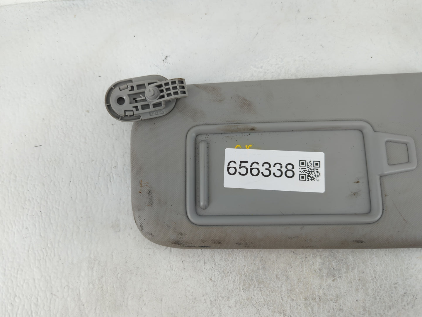 2021-2022 Hyundai Elantra Sun Visor Shade Replacement Driver Left Mirror Fits Fits 2021 2022 OEM Used Auto Parts - Oemusedau