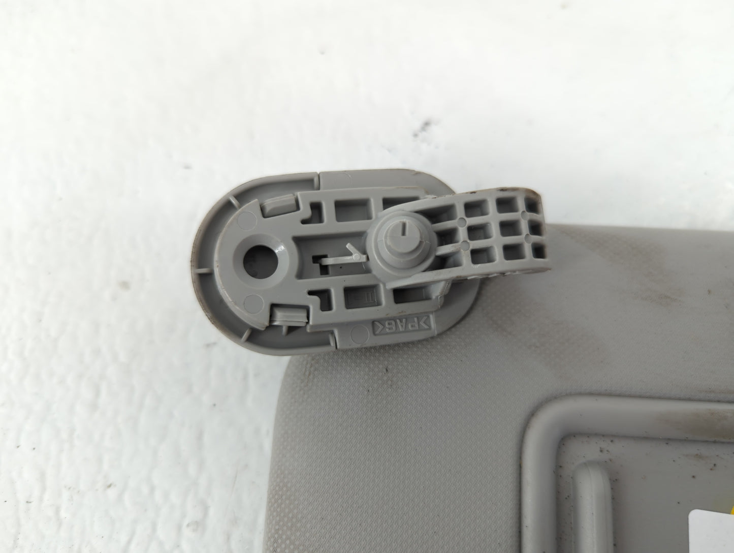 2021-2022 Hyundai Elantra Sun Visor Shade Replacement Driver Left Mirror Fits Fits 2021 2022 OEM Used Auto Parts - Oemusedau