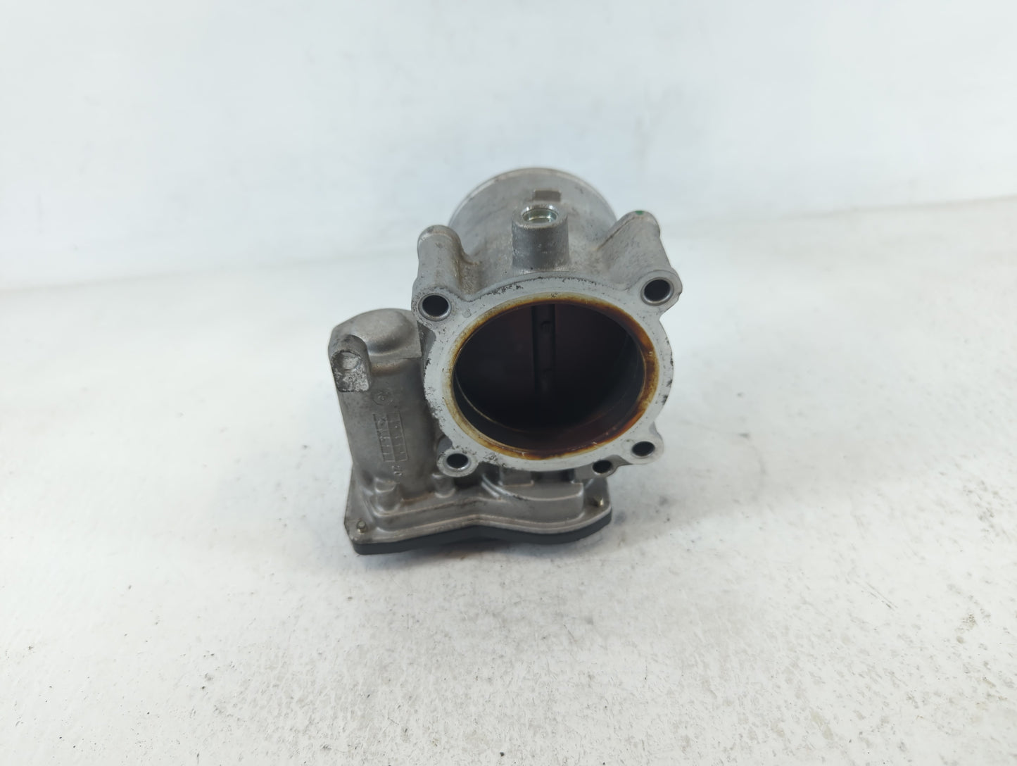 2021-2022 Hyundai Elantra Throttle Body P/N:35100-2J410 Fits Fits 2021 2022 OEM Used Auto Parts - Oemusedautoparts1.com