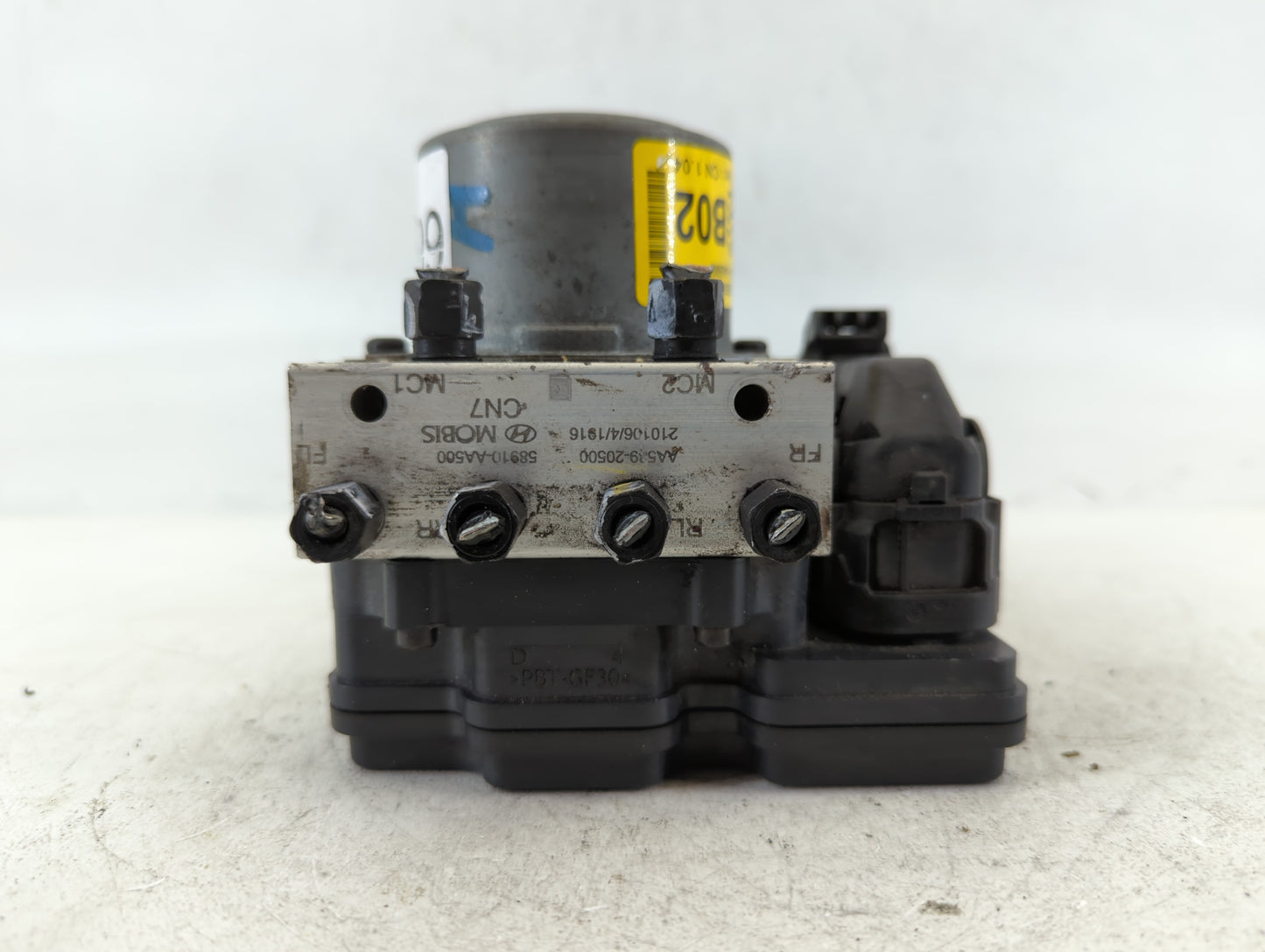 2021-2022 Hyundai Elantra ABS Pump Control Module Replacement P/N:AA589-20500 58910-AA500 Fits Fits 2021 2022 OEM Used Auto 