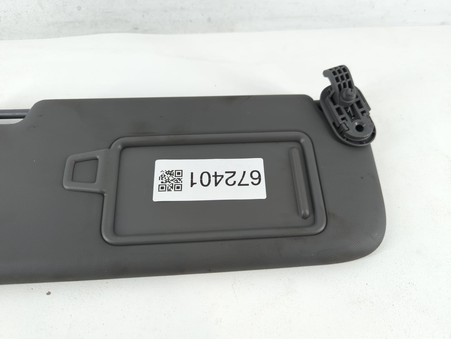 2021-2022 Hyundai Elantra Sun Visor Shade Replacement Passenger Right Mirror Fits Fits 2021 2022 OEM Used Auto Parts - Oemus