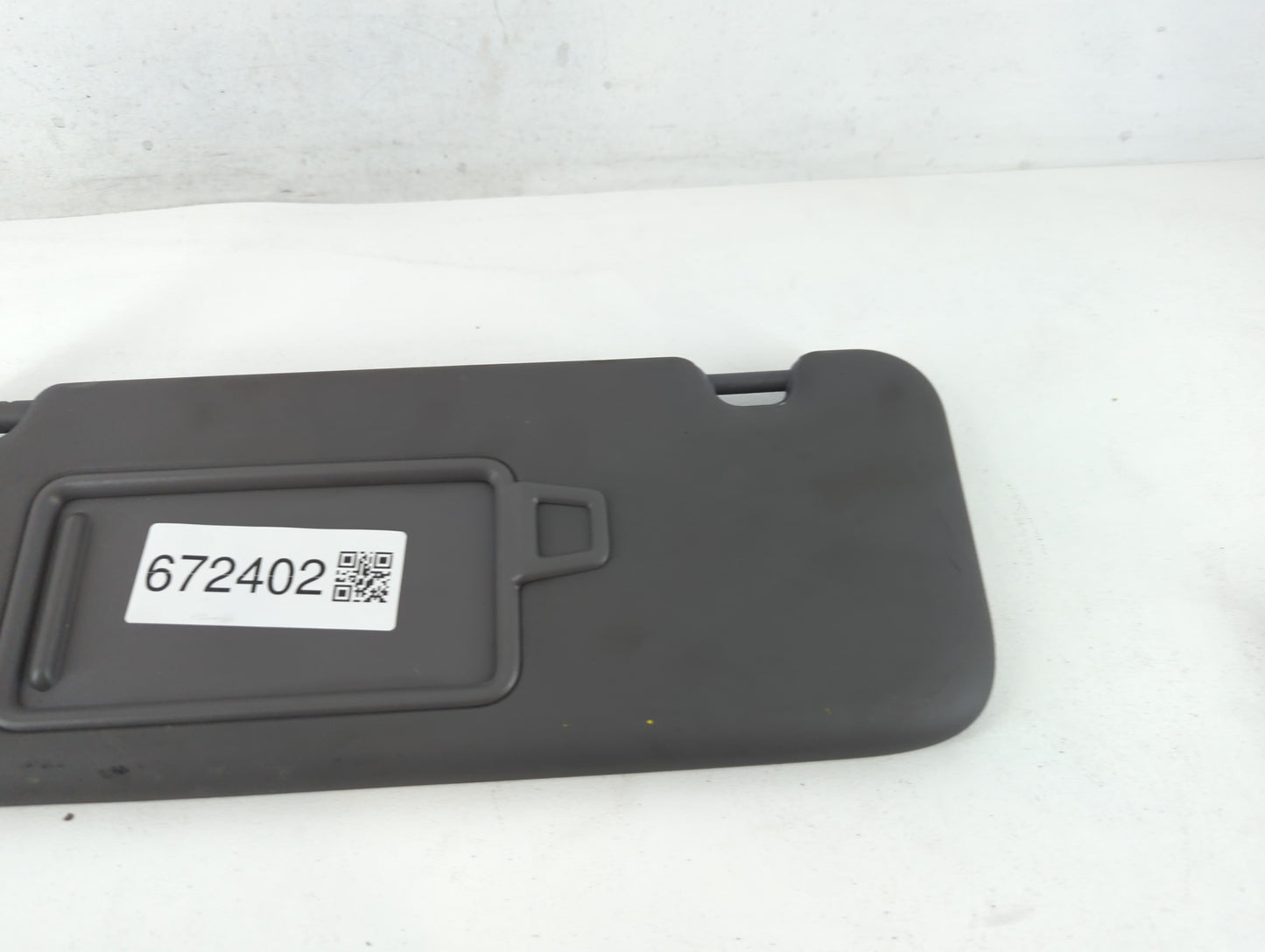 2021-2022 Hyundai Elantra Sun Visor Shade Replacement Driver Left Mirror Fits Fits 2021 2022 OEM Used Auto Parts - Oemusedau