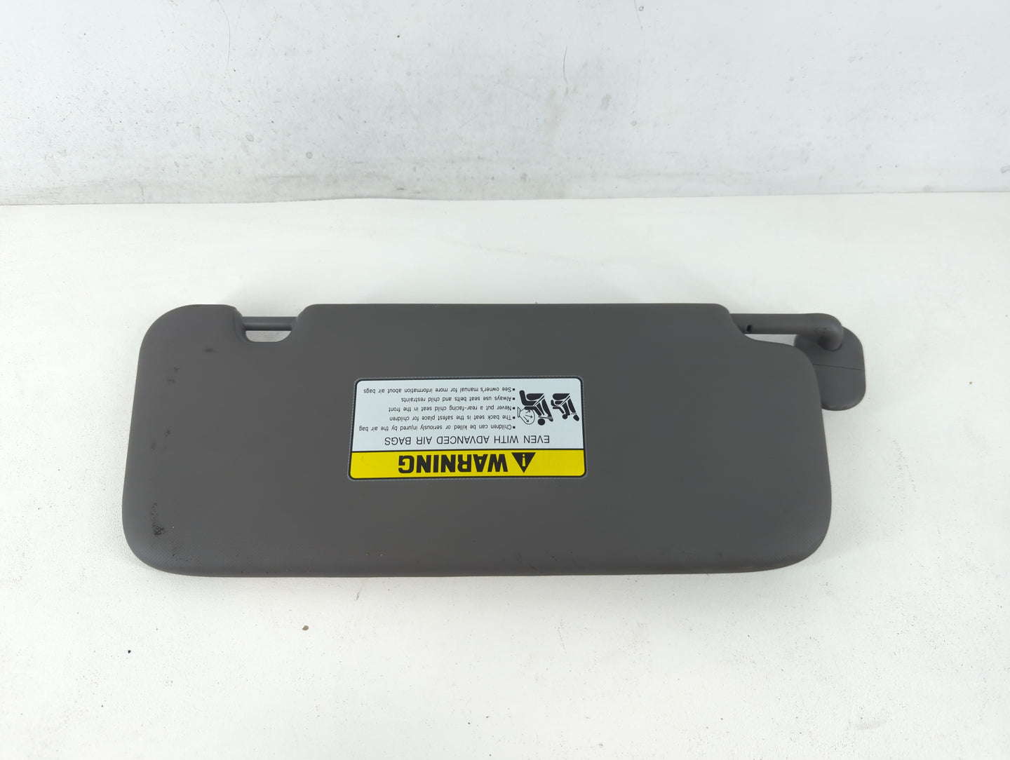 2021-2022 Hyundai Elantra Sun Visor Shade Replacement Driver Left Mirror Fits Fits 2021 2022 OEM Used Auto Parts - Oemusedau