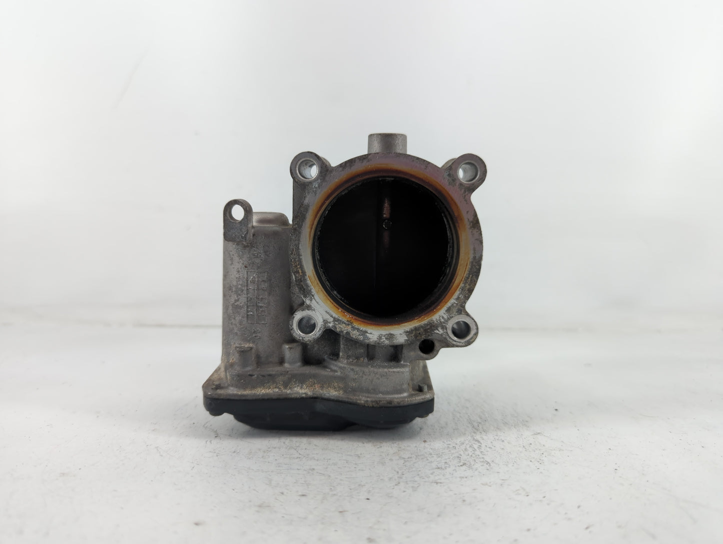 2021-2022 Hyundai Elantra Throttle Body P/N:6270 11D28 35100-2J410 Fits Fits 2021 2022 OEM Used Auto Parts - Oemusedautopart