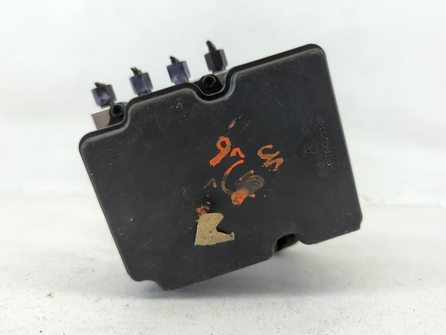2021-2022 Hyundai Elantra ABS Pump Control Module Replacement P/N:58910-AA800 AA589-20800 Fits Fits 2021 2022 OEM Used Auto 