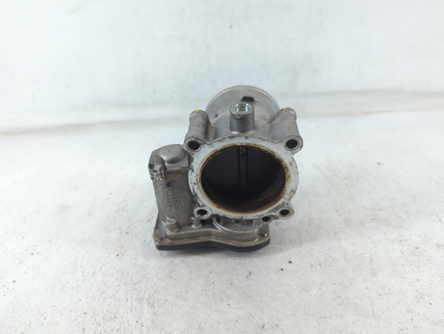 2021-2022 Hyundai Elantra Throttle Body P/N:35100-2J410 Fits Fits 2021 2022 OEM Used Auto Parts - Oemusedautoparts1.com