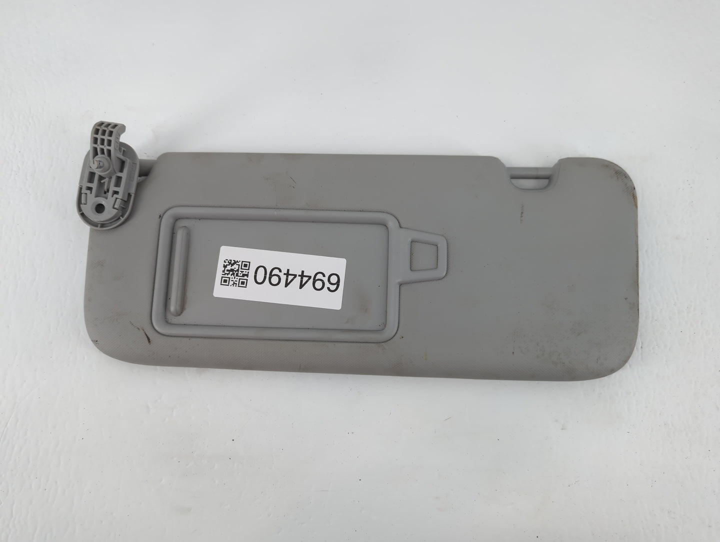 2021-2022 Hyundai Elantra Sun Visor Shade Replacement Driver Left Mirror Fits Fits 2021 2022 OEM Used Auto Parts - Oemusedau