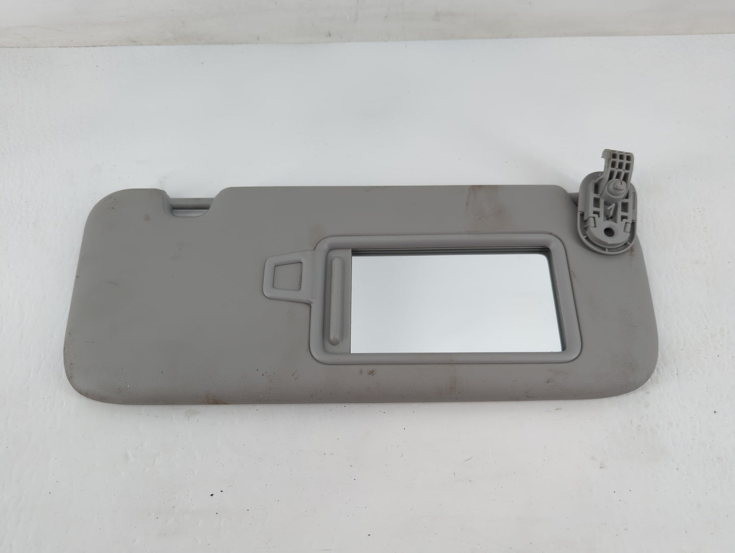 2021-2022 Hyundai Elantra Sun Visor Shade Replacement Passenger Right Mirror Fits Fits 2021 2022 OEM Used Auto Parts - Oemus