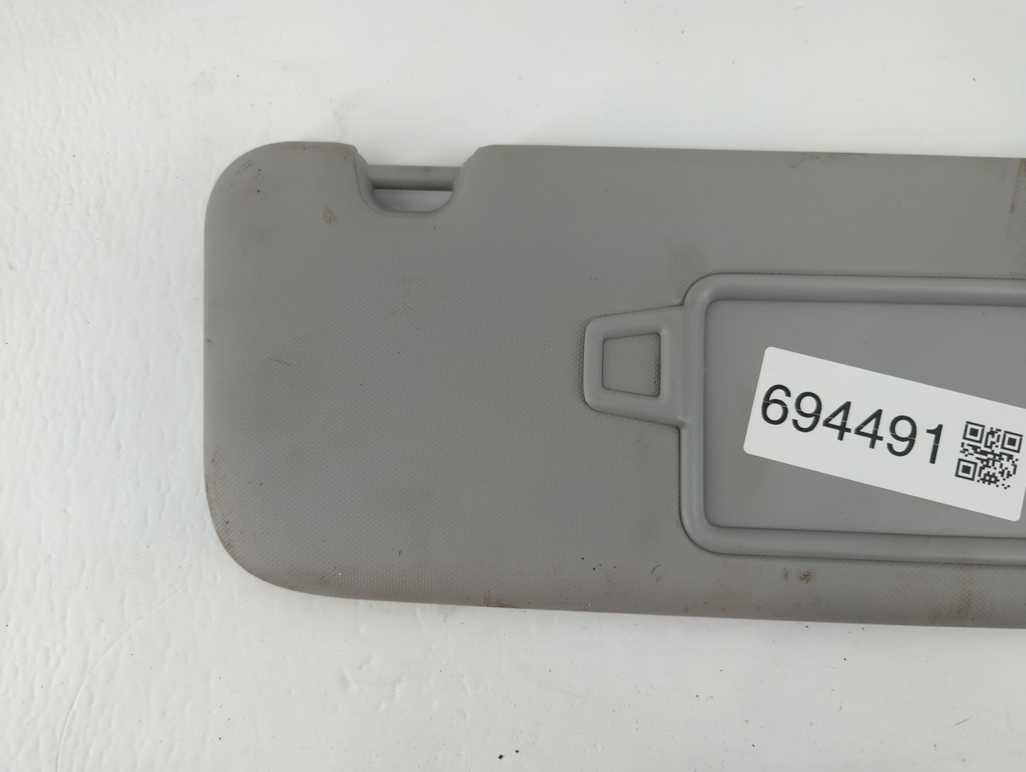 2021-2022 Hyundai Elantra Sun Visor Shade Replacement Passenger Right Mirror Fits Fits 2021 2022 OEM Used Auto Parts - Oemus