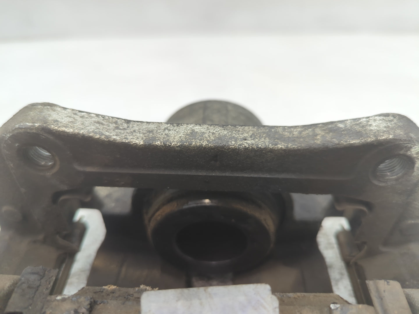 2021-2022 Hyundai Elantra Front Driver Left Brake Caliper - Oemusedautoparts1.com