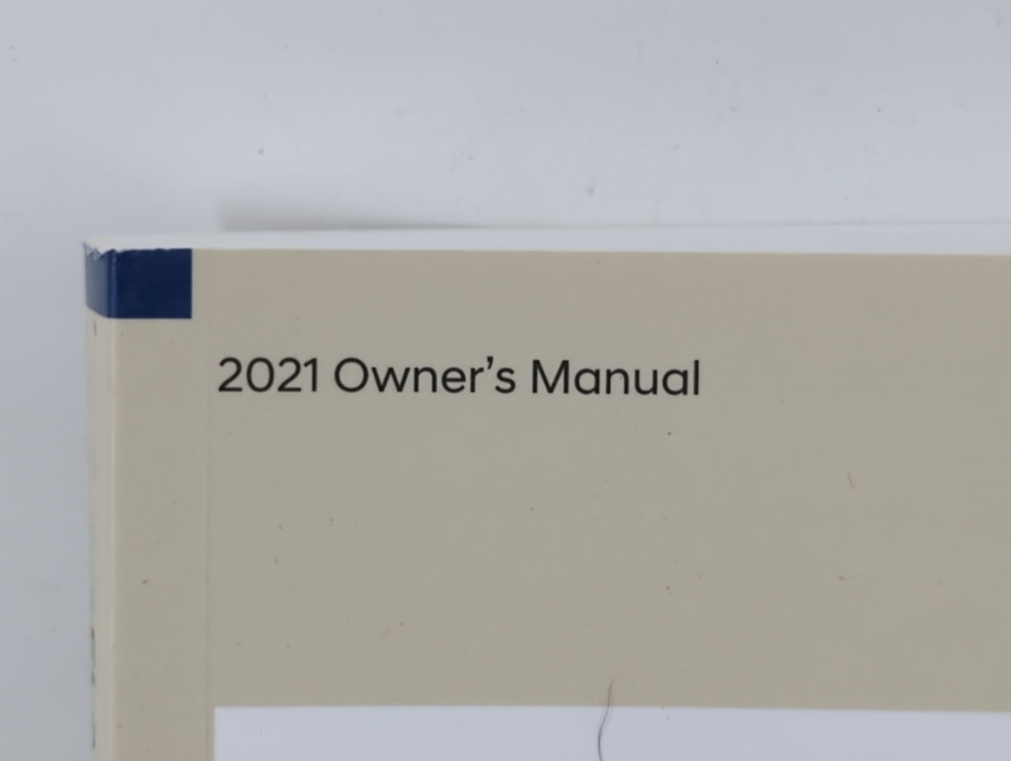2021 Hyundai Elantra Owners Manual Book Guide P/N:LOAO-EC0OD OEM Used Auto Parts - Oemusedautoparts1.com
