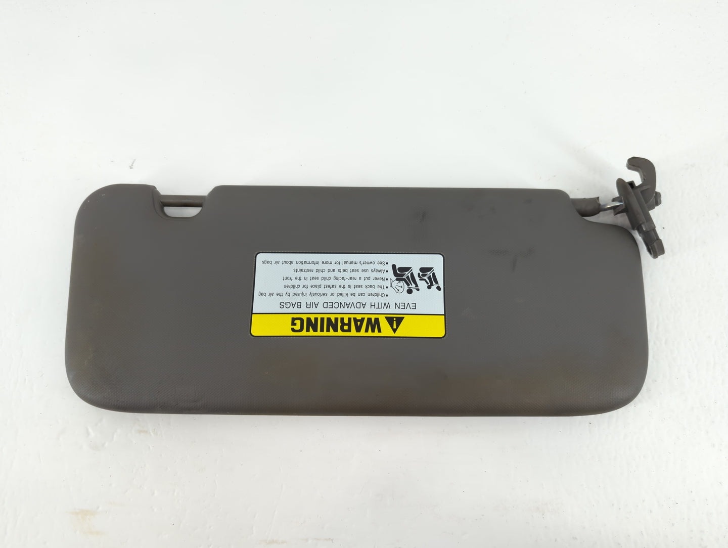 2021-2022 Hyundai Elantra Sun Visor Shade Replacement Driver Left Mirror Fits Fits 2021 2022 OEM Used Auto Parts - Oemusedau