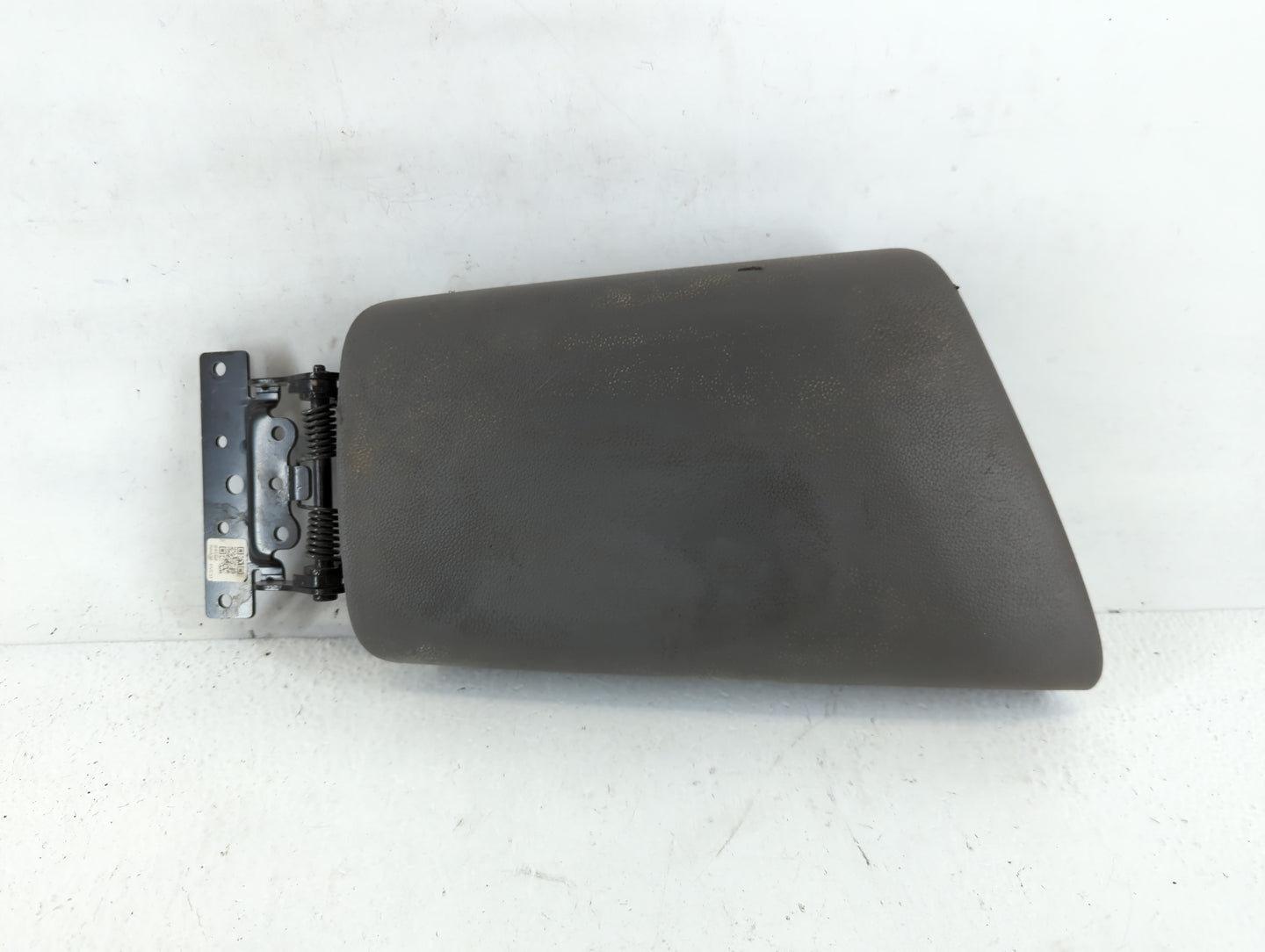 2021 Hyundai Elantra Center Console Armrest Cover Lid Fits OEM Used Auto Parts - Oemusedautoparts1.com