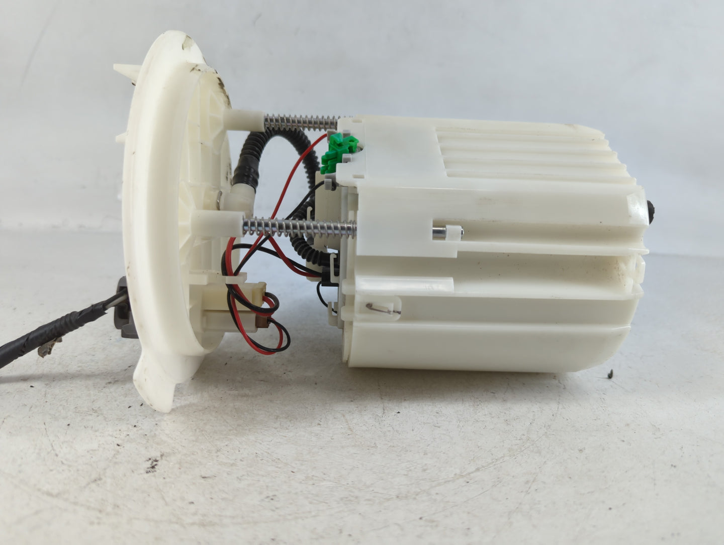 2021-2022 Hyundai Elantra Electrical Gas Fuel Pump Assembly - Oemusedautoparts1.com