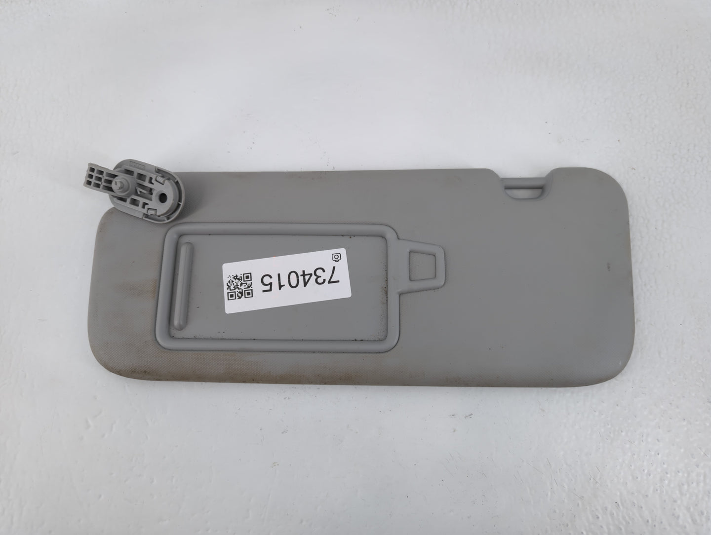 2021-2022 Hyundai Elantra Sun Visor Shade Replacement Driver Left Mirror Fits Fits 2021 2022 OEM Used Auto Parts - Oemusedau