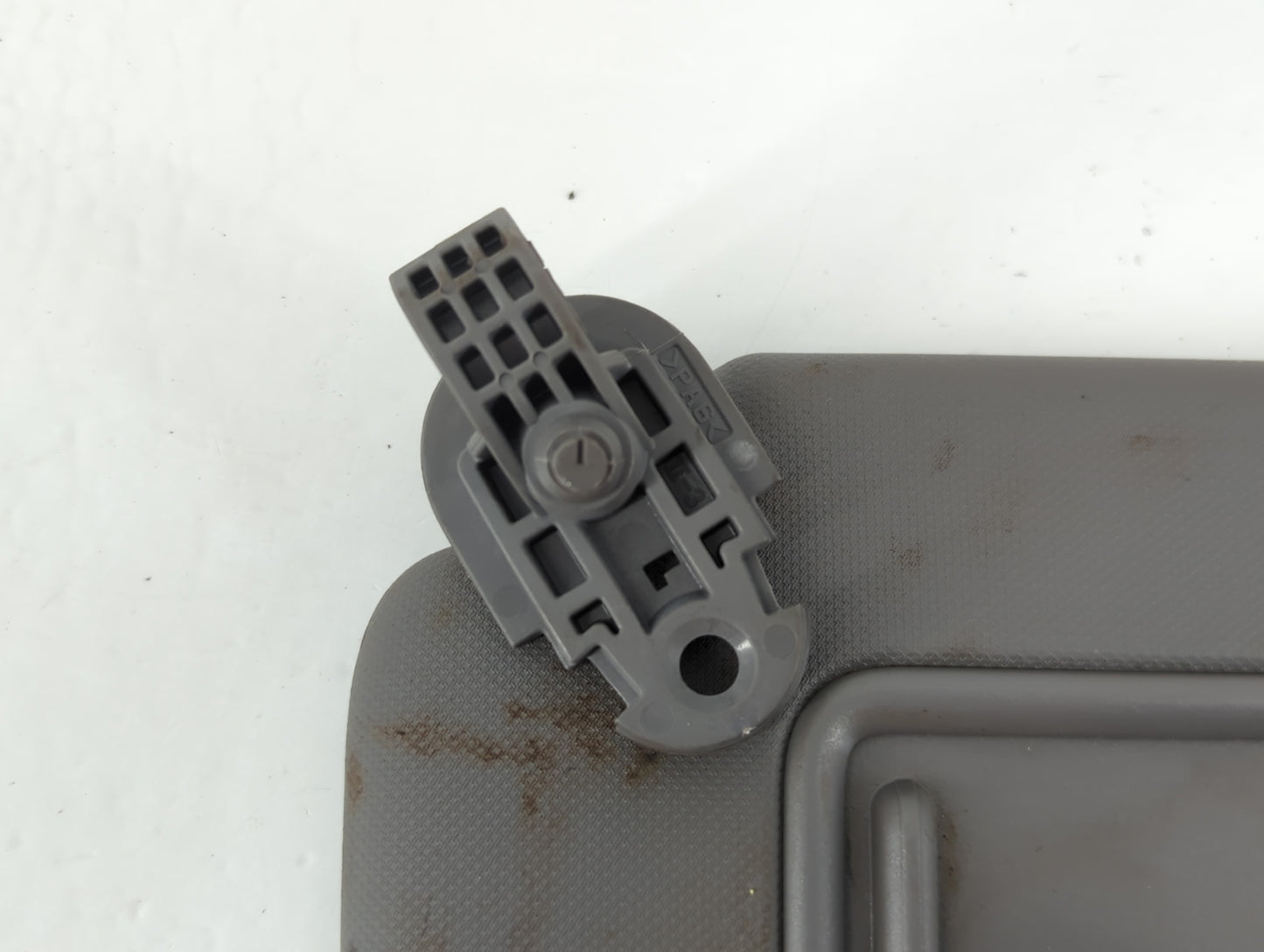 2021-2022 Hyundai Elantra Sun Visor Shade Replacement Driver Left Mirror Fits Fits 2021 2022 OEM Used Auto Parts - Oemusedau