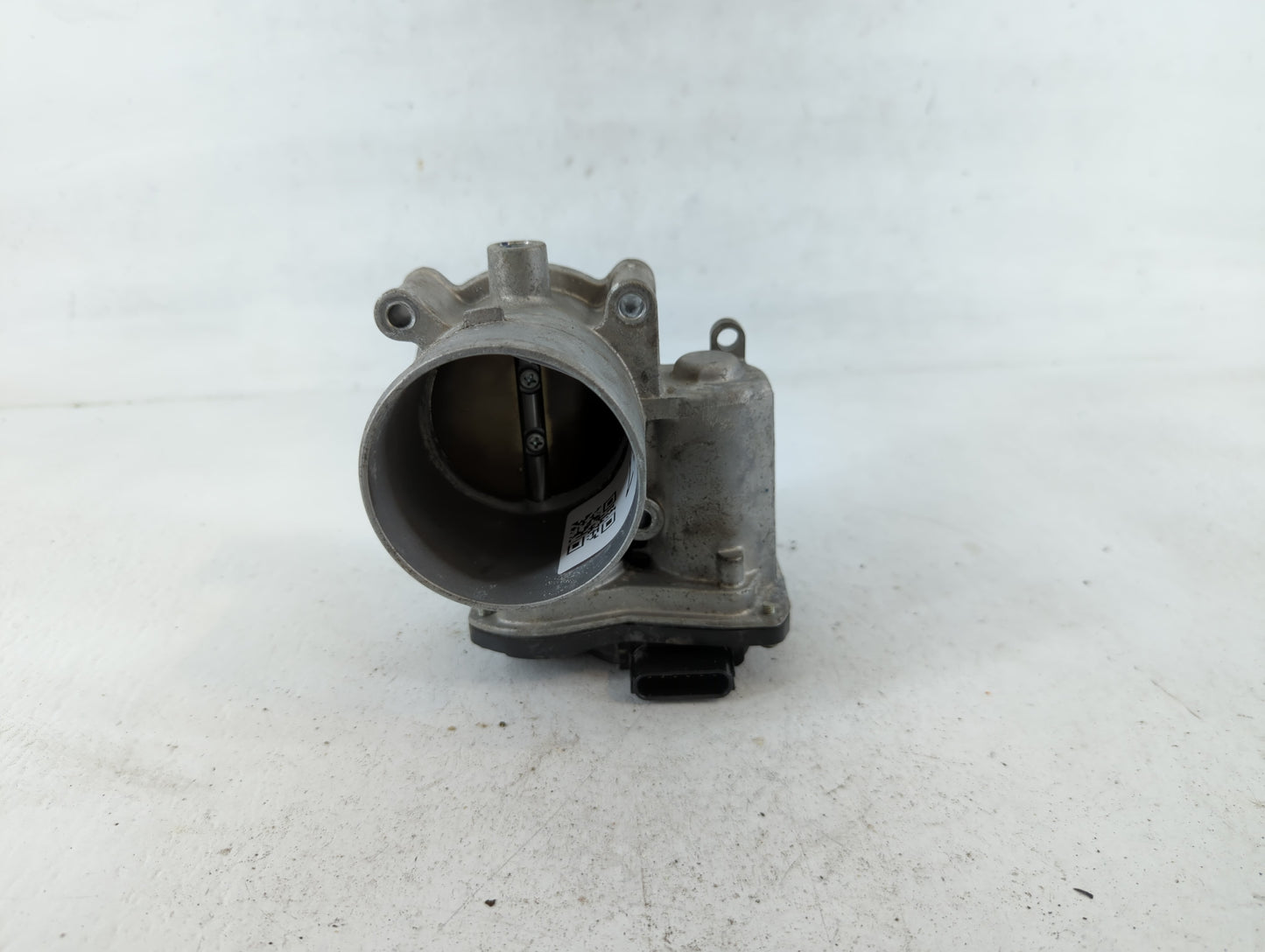 2021-2022 Hyundai Elantra Throttle Body P/N:6270 02E15 35100-2J410 Fits Fits 2021 2022 OEM Used Auto Parts - Oemusedautopart