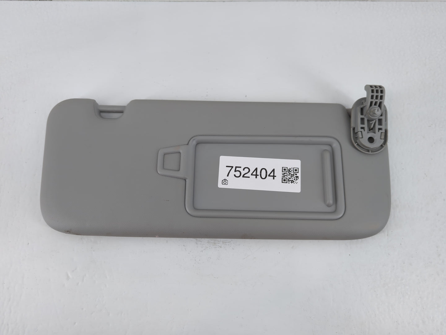 2021-2022 Hyundai Elantra Sun Visor Shade Replacement Passenger Right Mirror Fits Fits 2021 2022 OEM Used Auto Parts - Oemus