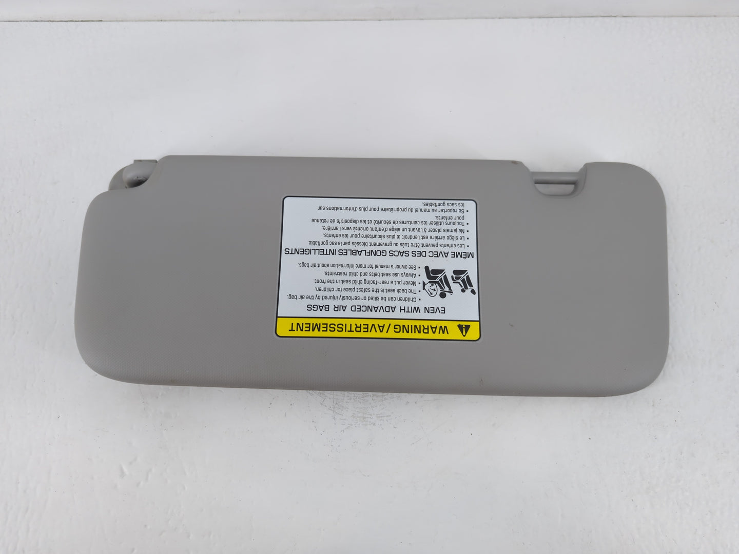 2021-2022 Hyundai Elantra Sun Visor Shade Replacement Passenger Right Mirror Fits Fits 2021 2022 OEM Used Auto Parts - Oemus