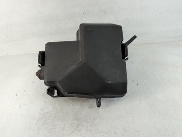 2021-2022 Hyundai Elantra Fusebox Fuse Box Panel Relay Module P/N:91956-AA020 Fits Fits 2021 2022 OEM Used Auto Parts - Oemu