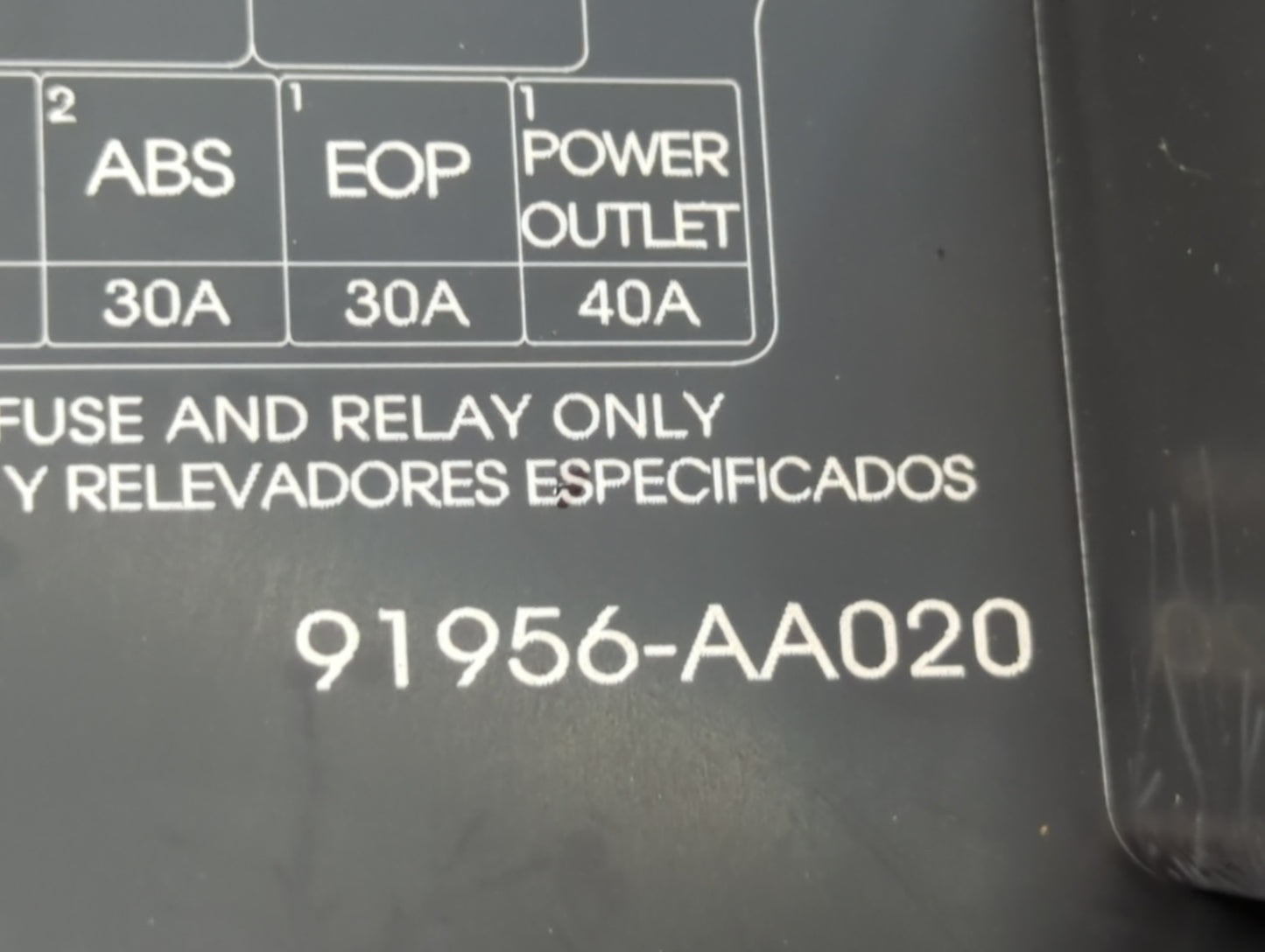 2021-2022 Hyundai Elantra Fusebox Fuse Box Panel Relay Module P/N:91956-AA020 Fits Fits 2021 2022 OEM Used Auto Parts - Oemu