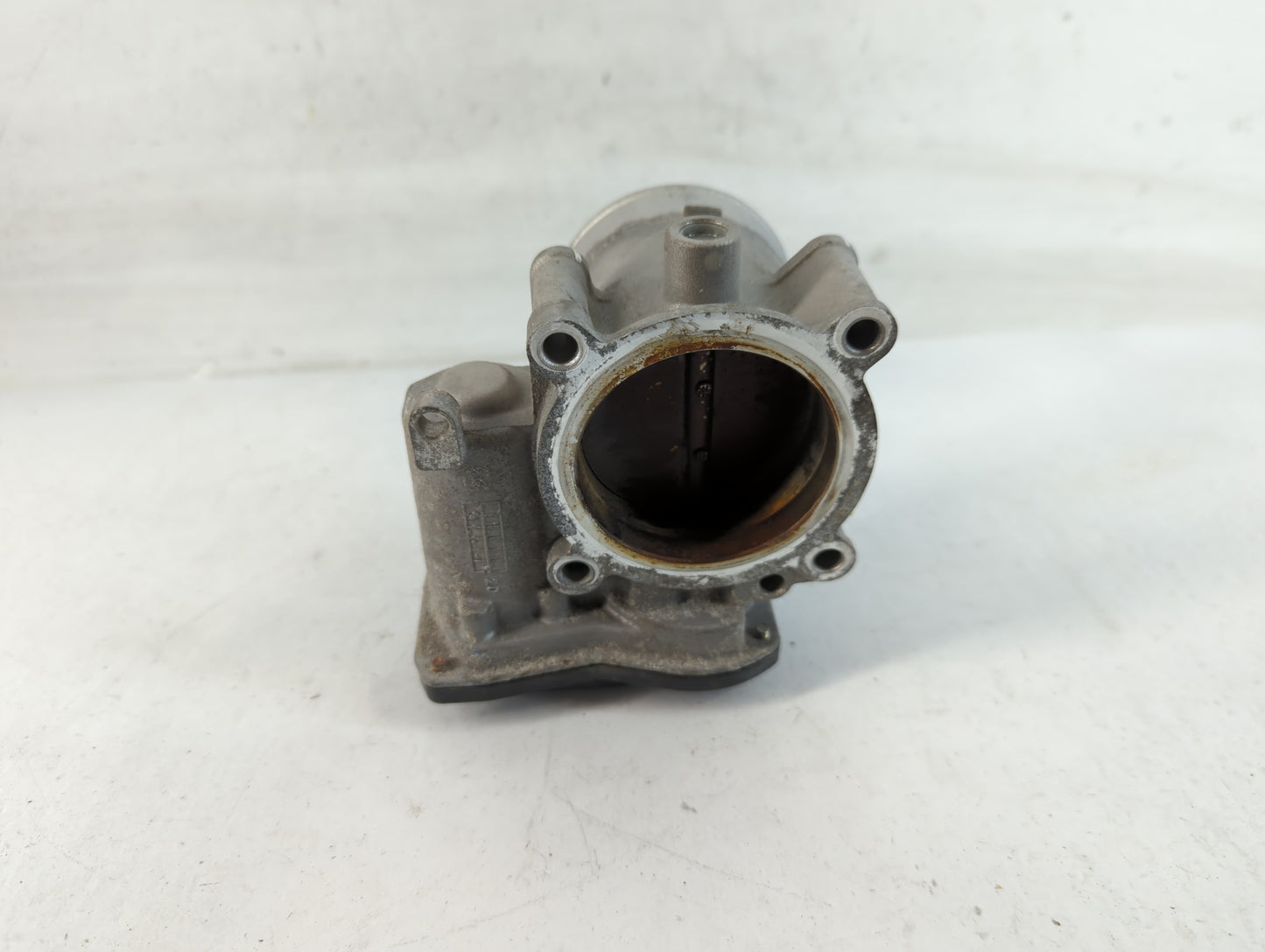 2021-2022 Hyundai Elantra Throttle Body P/N:35100-2J410 Fits Fits 2021 2022 OEM Used Auto Parts - Oemusedautoparts1.com