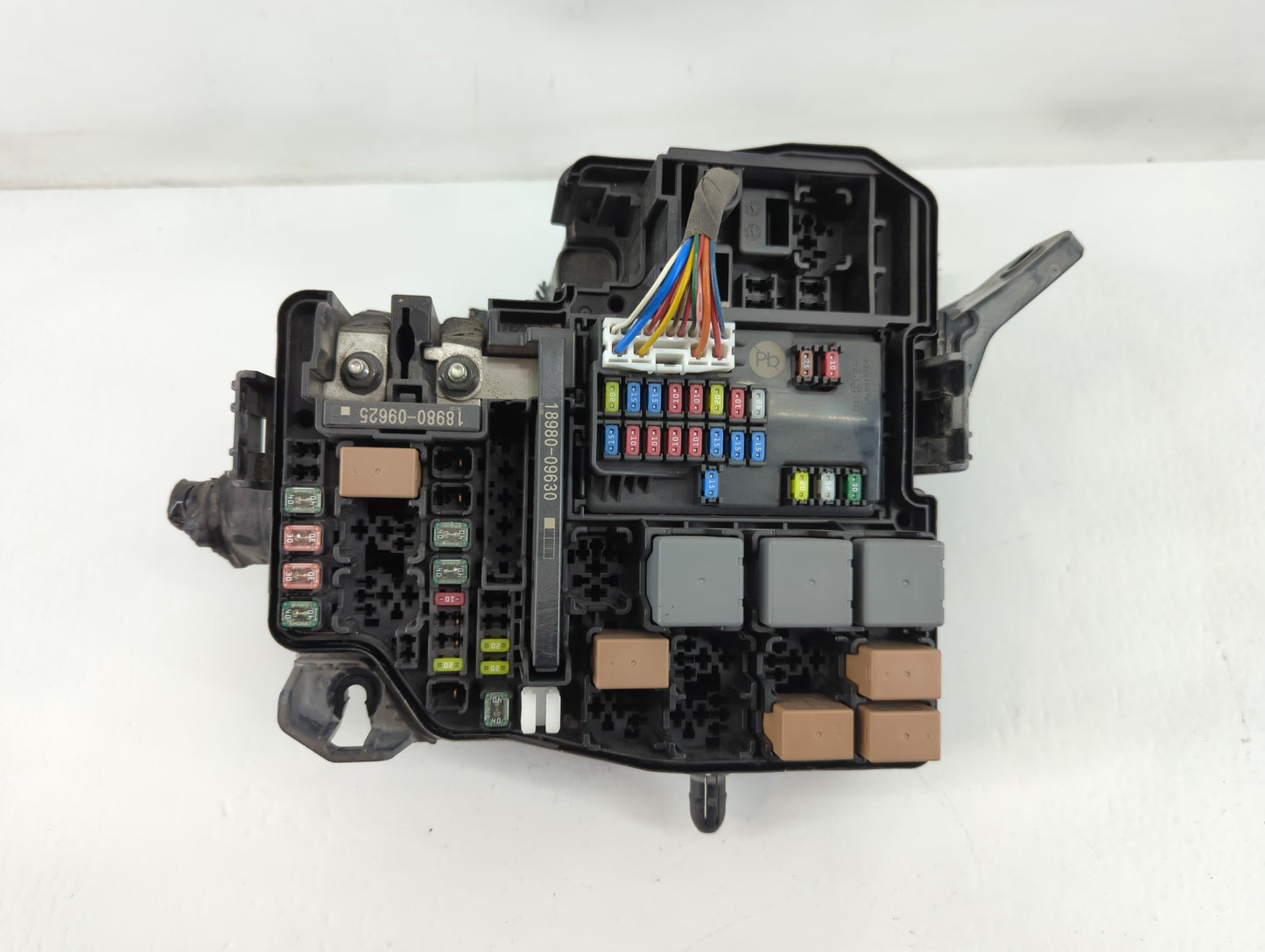 2021-2022 Hyundai Elantra Fusebox Fuse Box Panel Relay Module P/N:91956-AA020 Fits Fits 2021 2022 OEM Used Auto Parts - Oemu