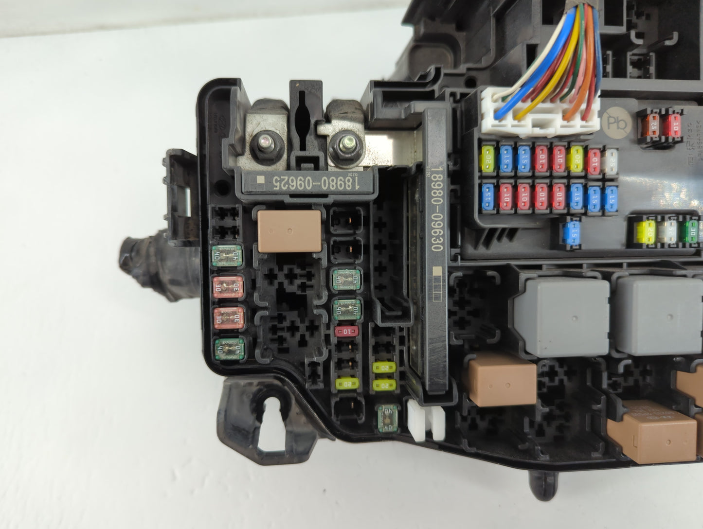 2021-2022 Hyundai Elantra Fusebox Fuse Box Panel Relay Module P/N:91956-AA020 Fits Fits 2021 2022 OEM Used Auto Parts - Oemu