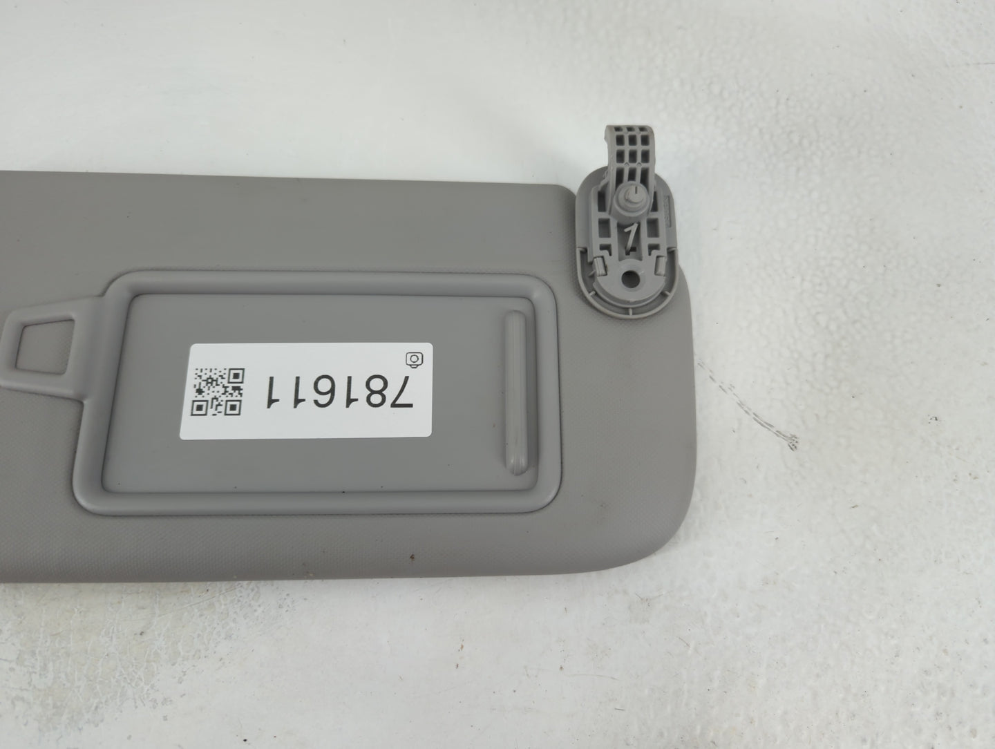 2021-2022 Hyundai Elantra Sun Visor Shade Replacement Passenger Right Mirror Fits Fits 2021 2022 OEM Used Auto Parts - Oemus