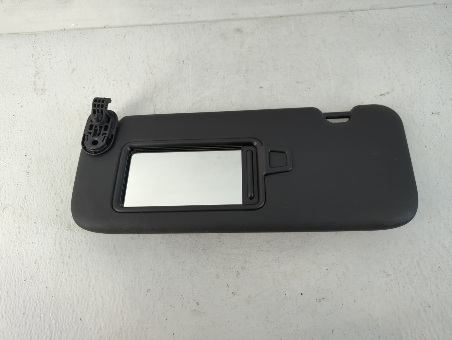 2021-2022 Hyundai Elantra Sun Visor Shade Replacement Driver Left Mirror Fits Fits 2021 2022 OEM Used Auto Parts - Oemusedau