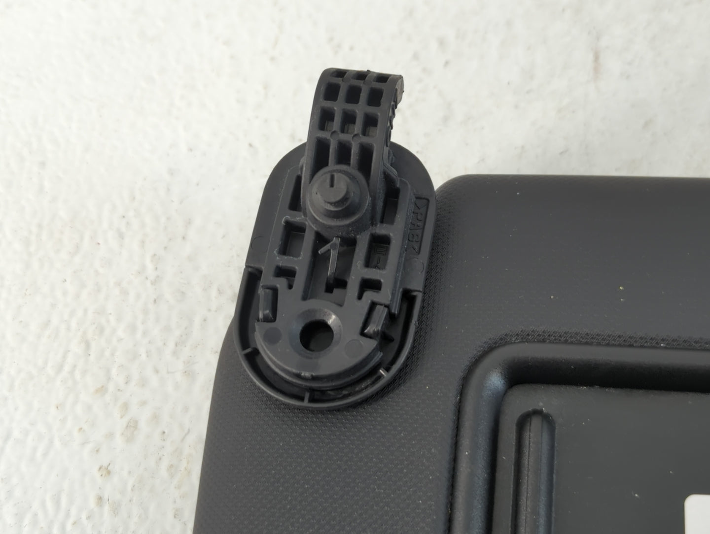 2021-2022 Hyundai Elantra Sun Visor Shade Replacement Driver Left Mirror Fits Fits 2021 2022 OEM Used Auto Parts - Oemusedau